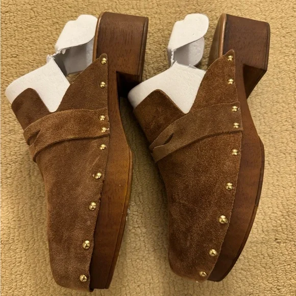 NWT DESIGNED made in Italy suede wood brown clogs - Picture 4 of 7